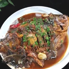 红烧昌扁鱼的做法-咸鲜味煮菜谱