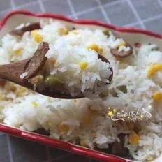 香肠玉米青豆饭的做法-咸鲜味蒸菜谱