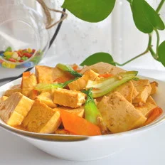 蚝油炖北豆腐的做法-家常味炖菜谱