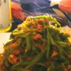 虾酱扁豆的做法-咸鲜味炒菜谱
