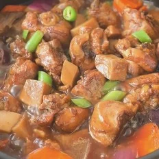 杏鲍菇烧鸡腿的做法-咸鲜味炖菜谱