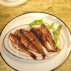 香煎小黄花鱼的做法-香辣味煎菜谱