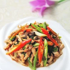 双椒豆豉炒肉丝的做法-咸鲜味炒菜谱