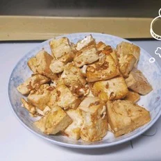耗油炒豆腐的做法-家常味炒菜谱