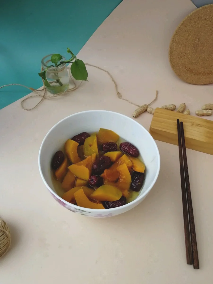 南瓜蒸红枣的做法-甜味蒸菜谱