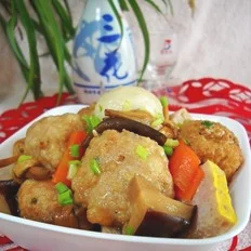 黄陂三鲜之菌菇烩三鲜的做法-家常味烩菜谱