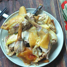 电饭煲焖鸡的做法-家常味焖菜谱