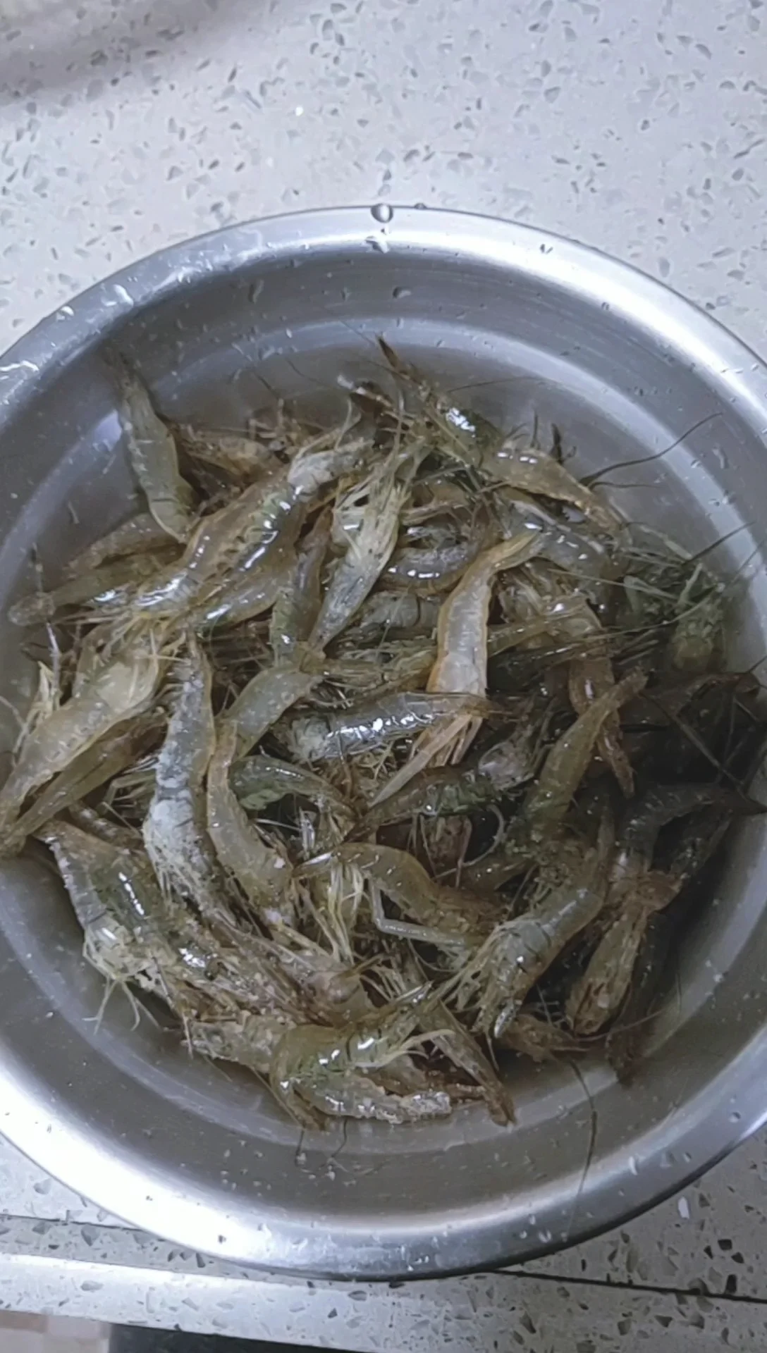 香煎小河虾的做法-咸鲜味煎菜谱