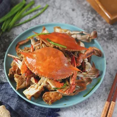 葱姜炒梭子蟹的做法-家常味炒菜谱