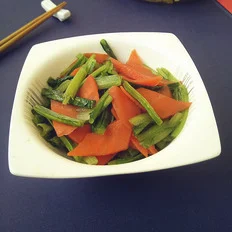 胡萝卜炒油麦菜的做法-家常味炒菜谱