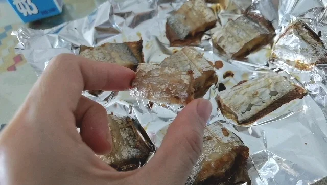 烤带鱼的做法-咸鲜味烤菜谱