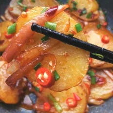 干锅土豆片的做法-香辣味炒菜谱