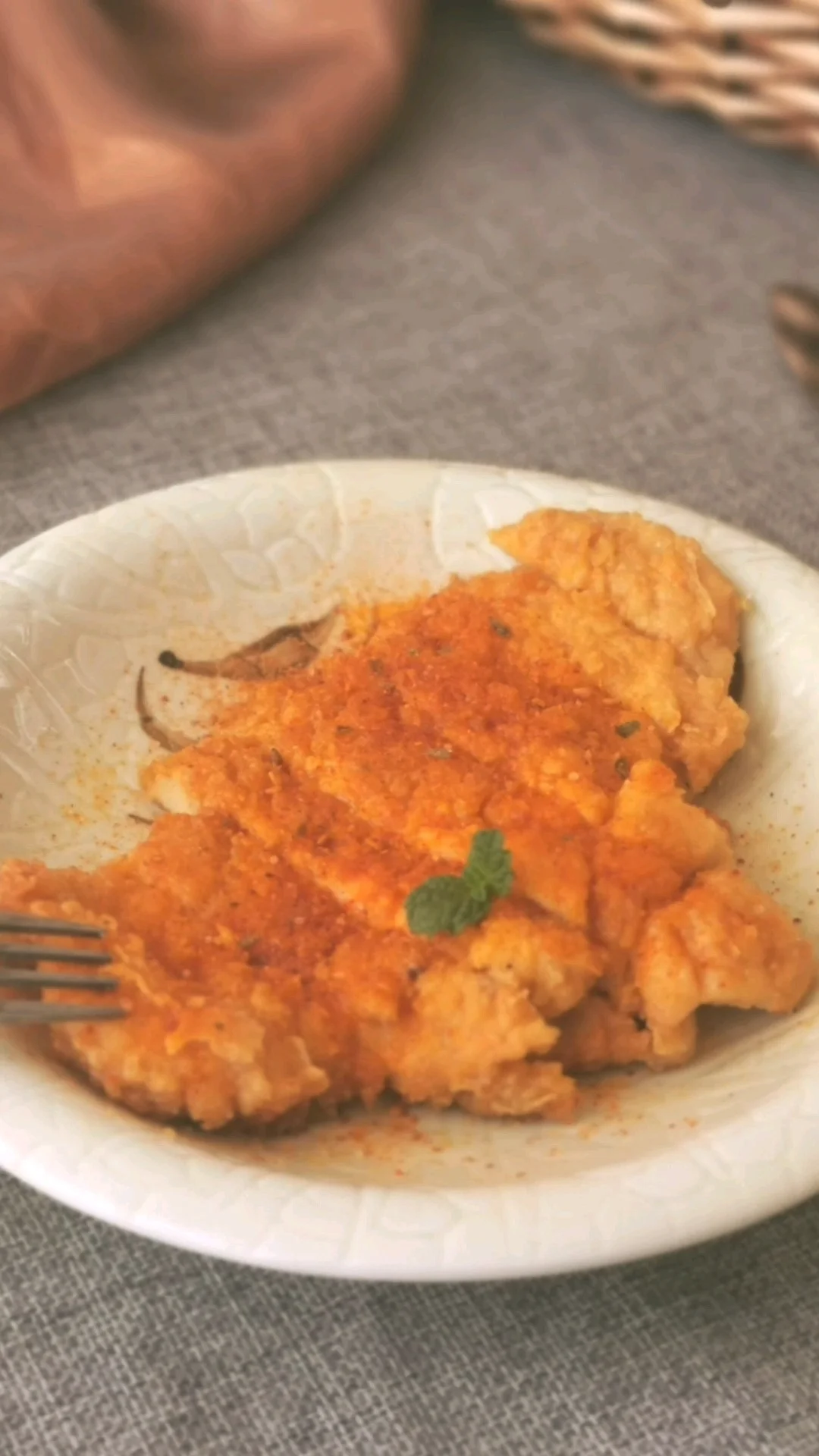 炸鸡胸肉排的做法-香辣味炸菜谱