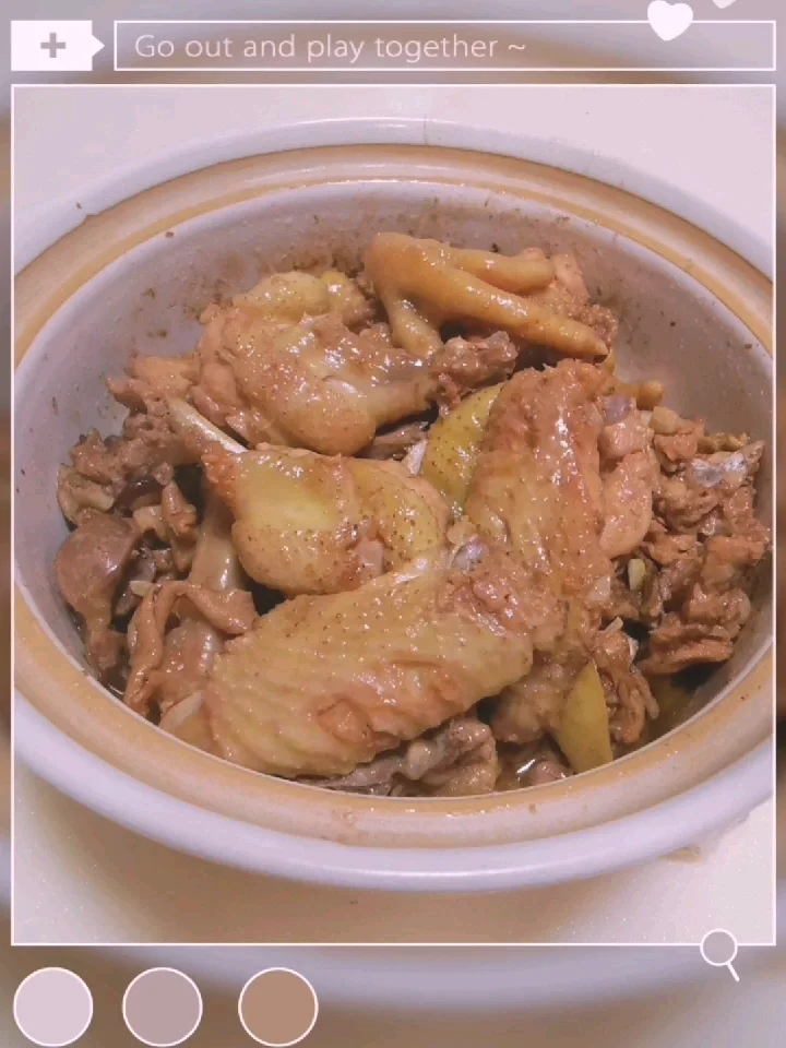 沙姜鸡的作法-咸鲜味焖菜谱