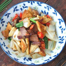 豆腐咸肉烧白菜的做法-家常味烧菜谱