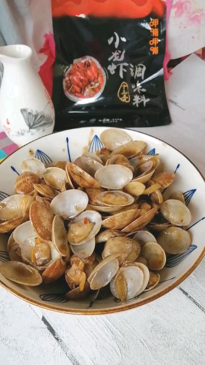 麻辣炒蛤蜊的做法-咸鲜味炒菜谱