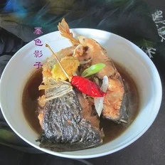 清炖鲤鱼的做法-香辣味炖菜谱