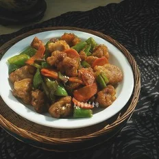 青椒溜肉段的做法-香辣味炒菜谱