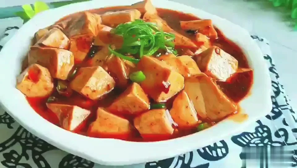 #水豆腐的仙人作法#老干妈炖豆腐的做法-香辣味