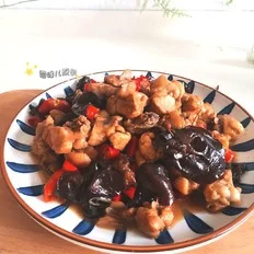 木耳炒鸡的做法-咸鲜味炒菜谱
