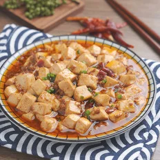 今日就做这道经典下饭菜——麻婆豆腐的作法-香辣味炒菜谱