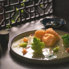 荷塘月色：上汤皱纱鱼腐的做法-咸鲜味煮菜谱