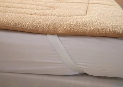 睡觉时喜欢睡软床垫对身体产生哪些危害
