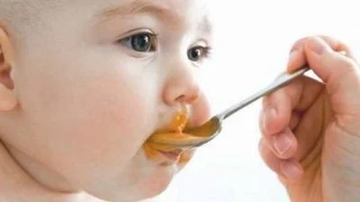 婴儿在不同的年龄阶段应该如何添辅食