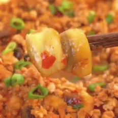 茄子豆腐煲的做法-茄汁味煲菜谱