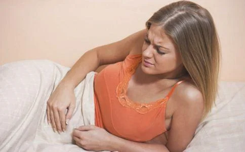 女性经常下肢发凉是哪些原因导致的