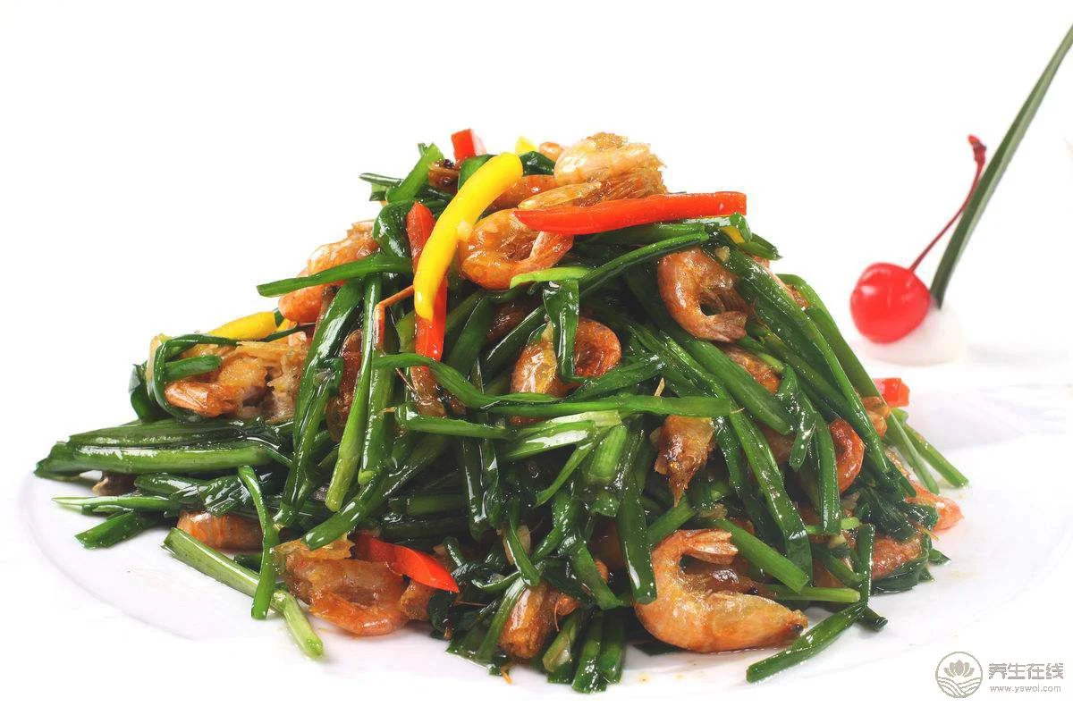 预防缺钙吃什么  韭菜炒虾皮的做法