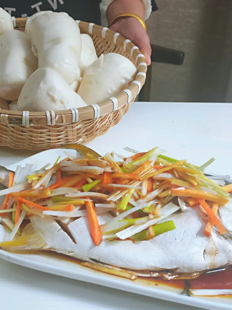 清蒸金鲳鱼的做法-家常味蒸菜谱