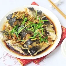 榨菜蒸鱼的做法-咸鲜味蒸菜谱