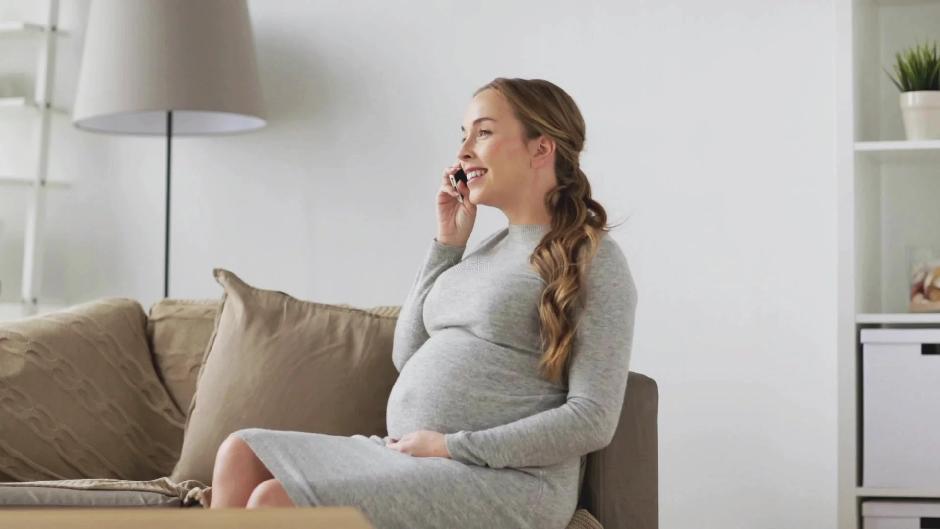孕妇在怀孕期间经常呕吐应该怎么办