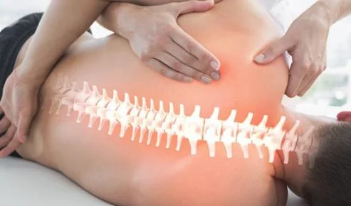 男性出现腰部疼痛一般都有哪些原因