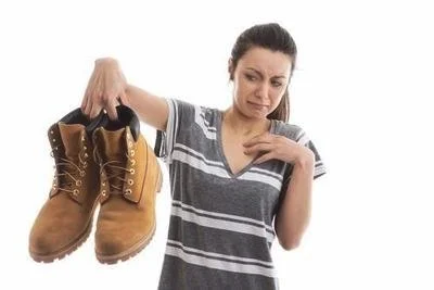 生活中有哪些方法可以去除鞋的臭味