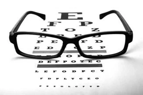 近视患者配眼镜的过程有哪些注意事项