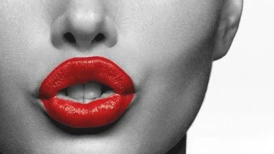 如何通过嘴唇来观察出身体的健康情况