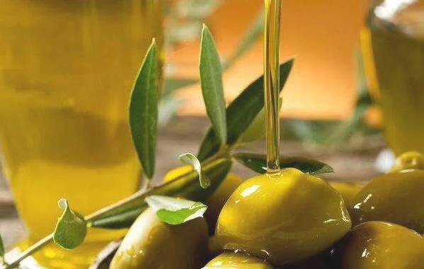 食用橄榄油怎样吃 吃食用橄榄油的益处