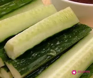 生吃黄瓜有坏处吗