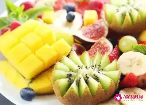这5种水果吃法很可怕会让水果表面细菌多一倍