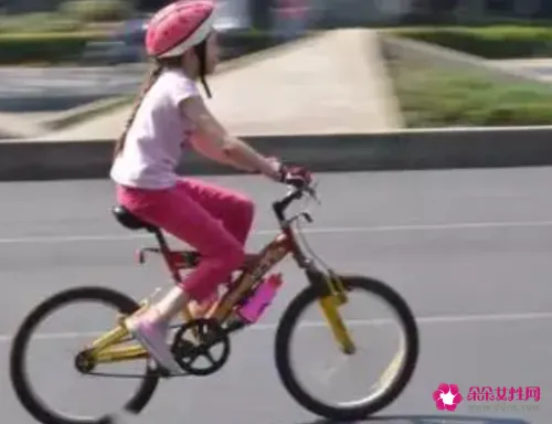 孩子学骑自行车的必知要点