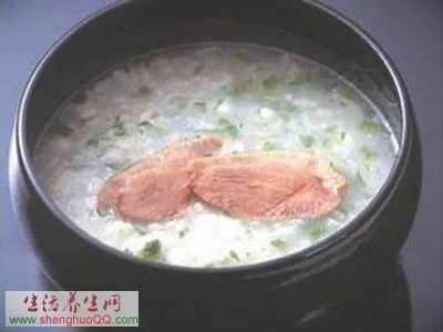 泻肝利水-苦瓜荠菜瘦肉汤