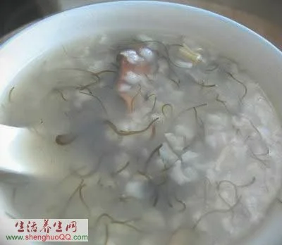 牡蛎发菜粥