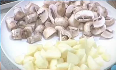 香煎土豆蘑菇